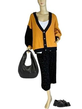 VINTAGE 1980'S TRUTUS BIANCARIA BLACK & YELLOW COLOR BLOCK KNIT CARDIGAN (L)
